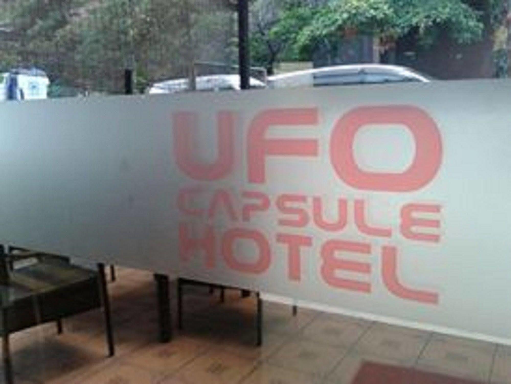Ufo Capsule Hotel Kuala Lumpur Exterior foto